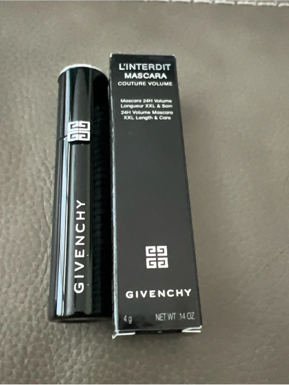 NIB Givenchy L'INTERDIT MASCARA COUTURE VOLUME 01 Black Travel Size .14 Oz
